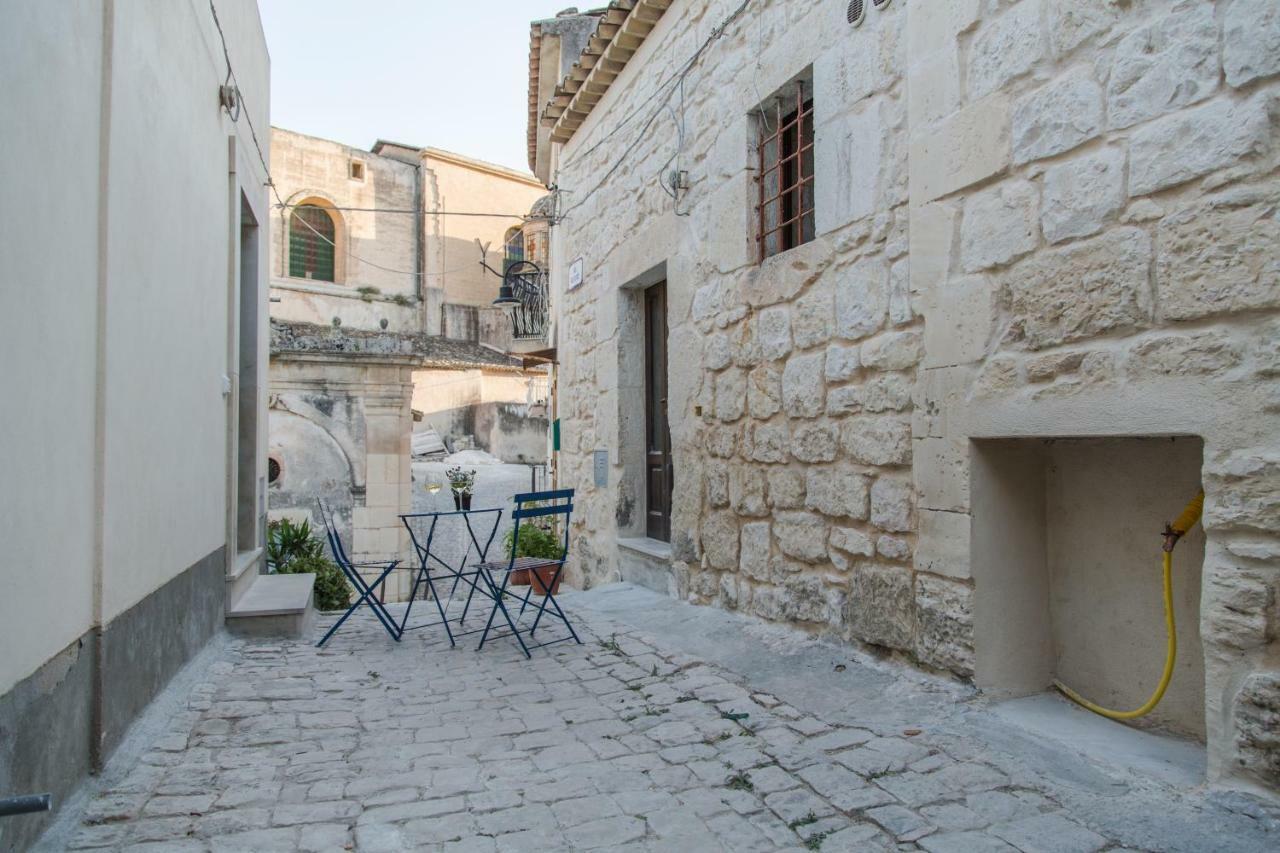 Paris Place Scicli Εξωτερικό φωτογραφία